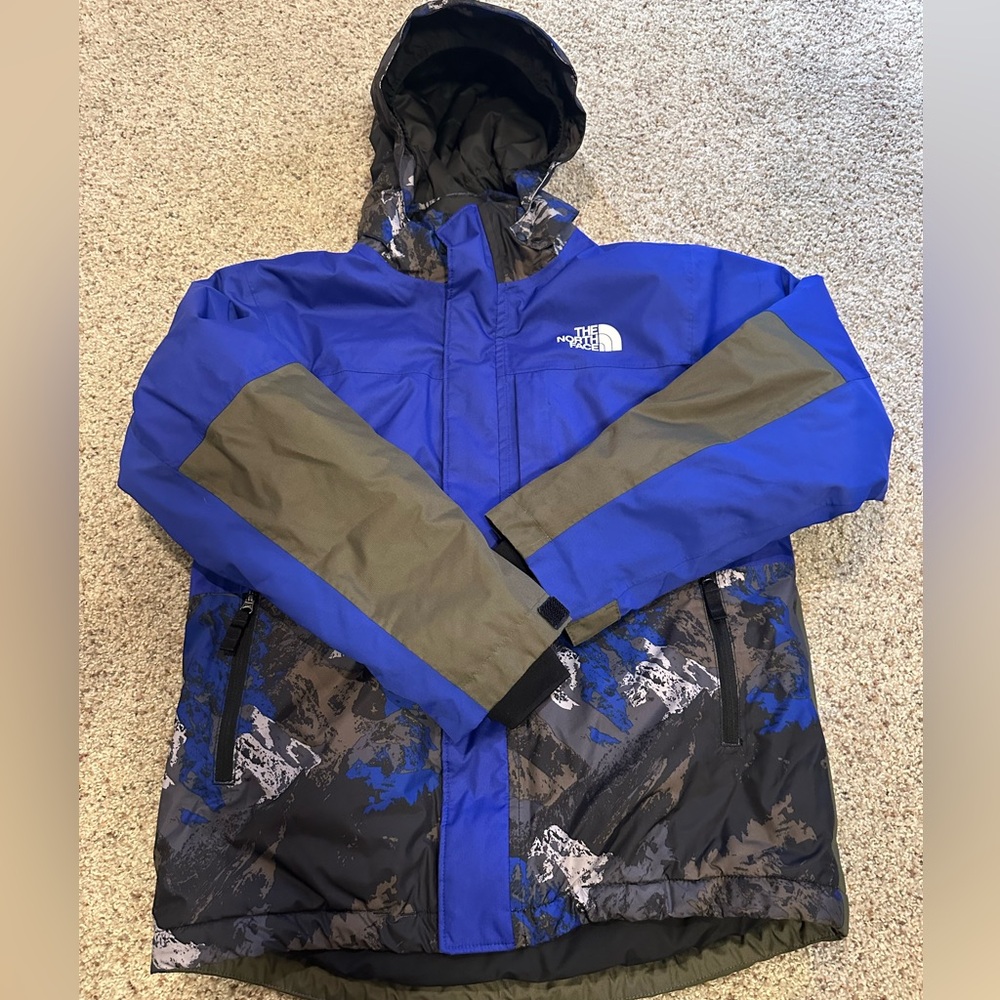 The North Face boys size 12 ski jacket